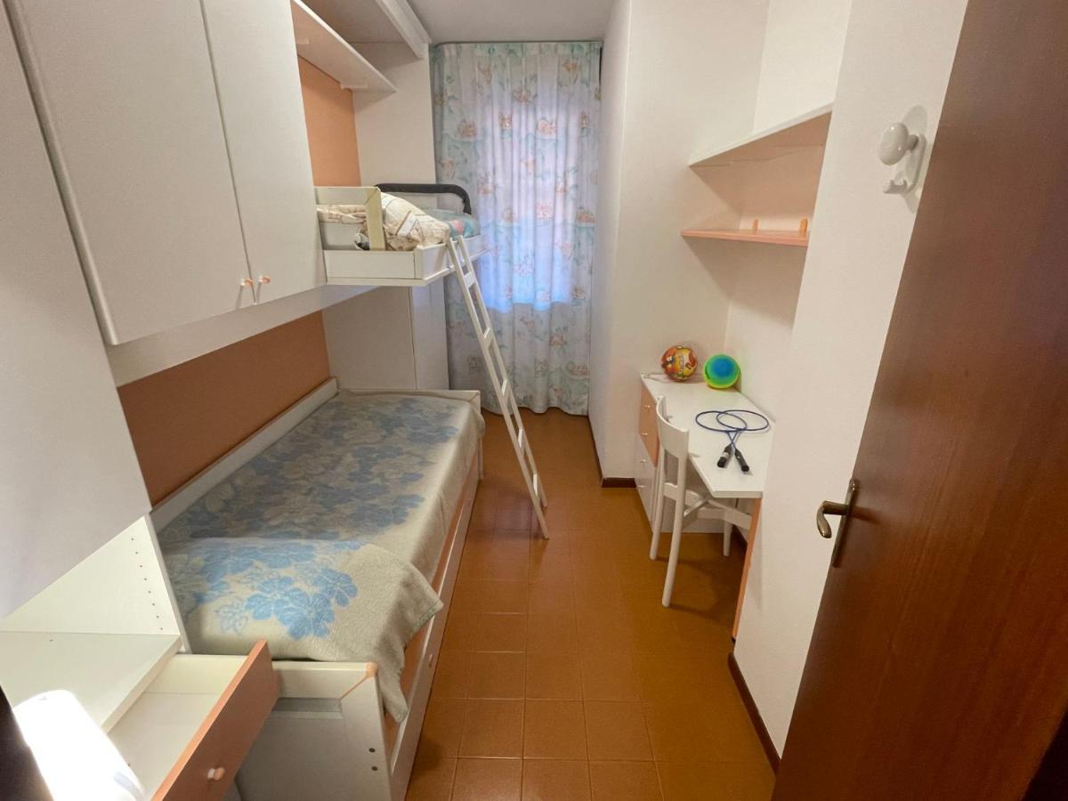 Solarium-6 By Interhome