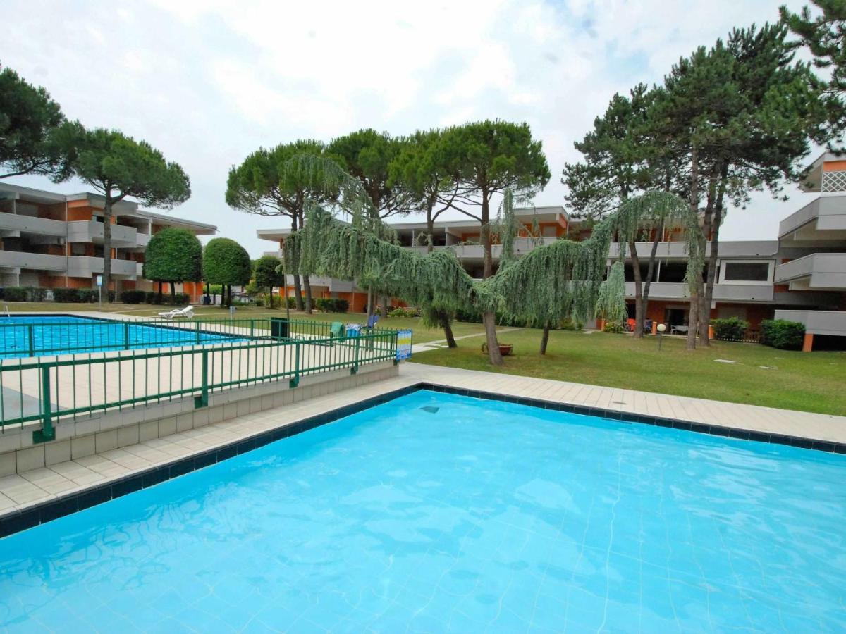 Appartamento Solarium-6 By Interhome Bibione
